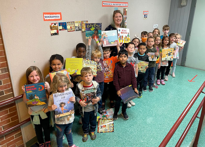 South Row Elementary Students Learning Culture and History Through Music - South Row Elementary School